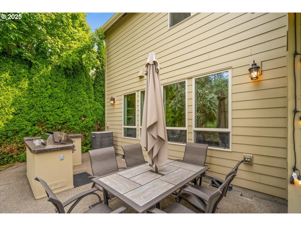 1315 Begonia Avenue Forest Grove, OR 97116 - Photo 39 of 48 Barbecue Pit