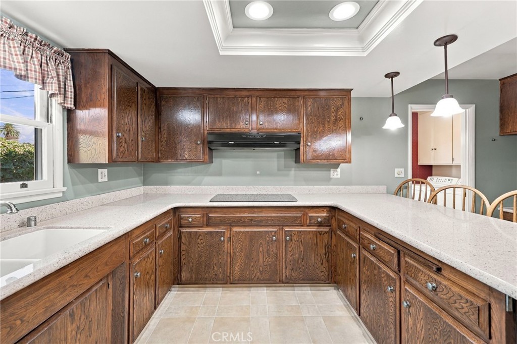 4045 Chapman Place Riverside, CA 92506 - Photo 11 of 61 Gallery Image 11
