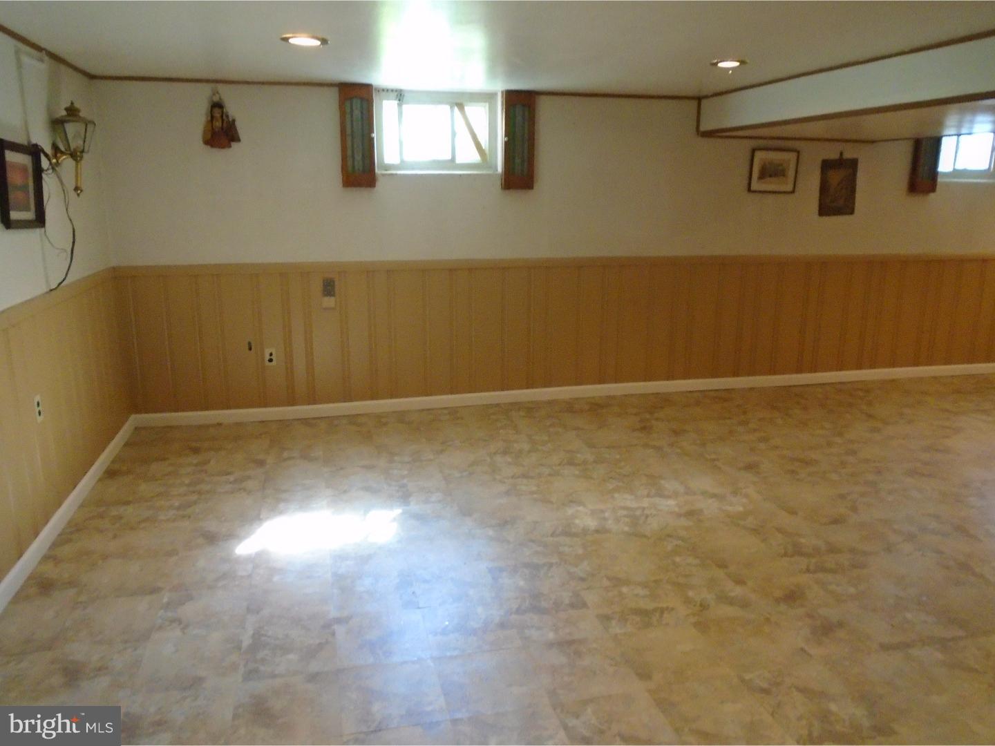 16 Golf Road Darby, PA 19023 - Photo 12 of 13 Basement - Finished
