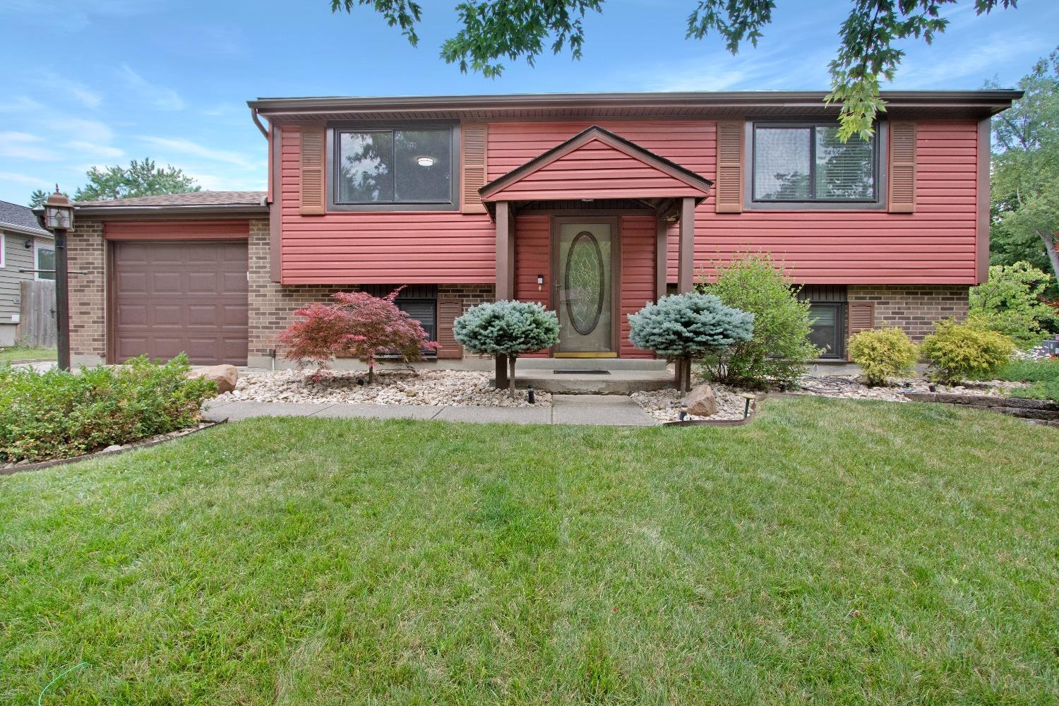 1748 Del Rio Drive Hamilton, OH 45013 - Photo 1 of 35 Gallery Image 1