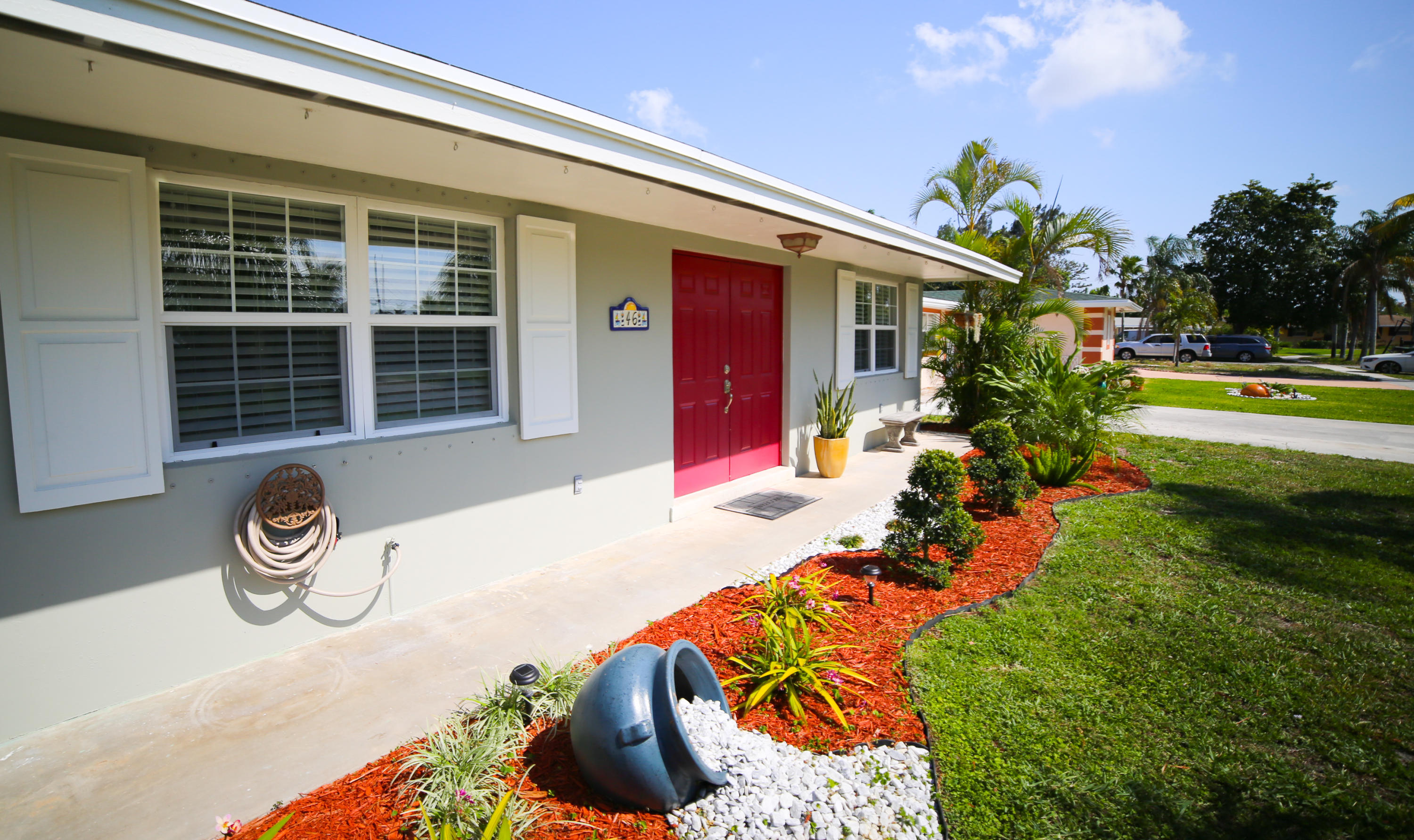 46 Andros Road Palm Springs, FL 33461 - Photo 10 of 25 Exterior front