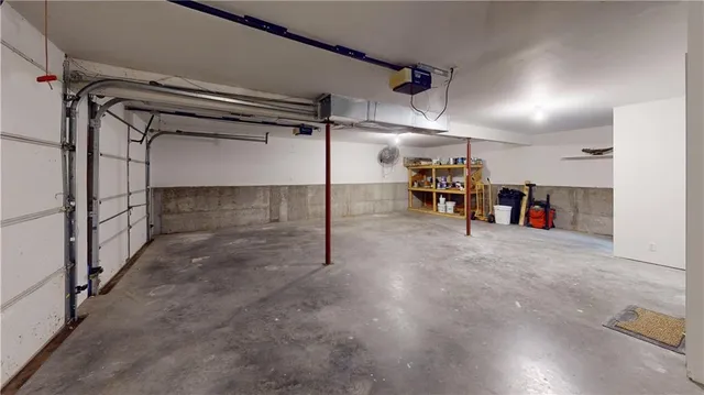 $299,900 | 20089 South 1475th Road, Nevada, MO 64772