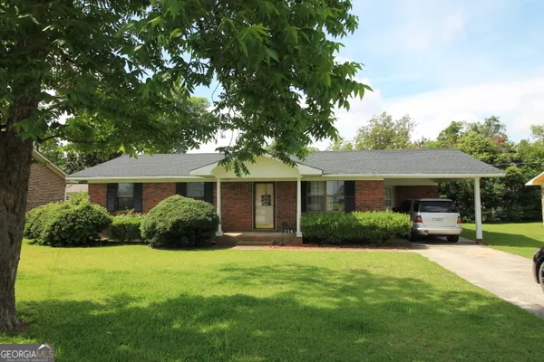 $165,000 | 114 West 8th Street, Alma, GA 31510