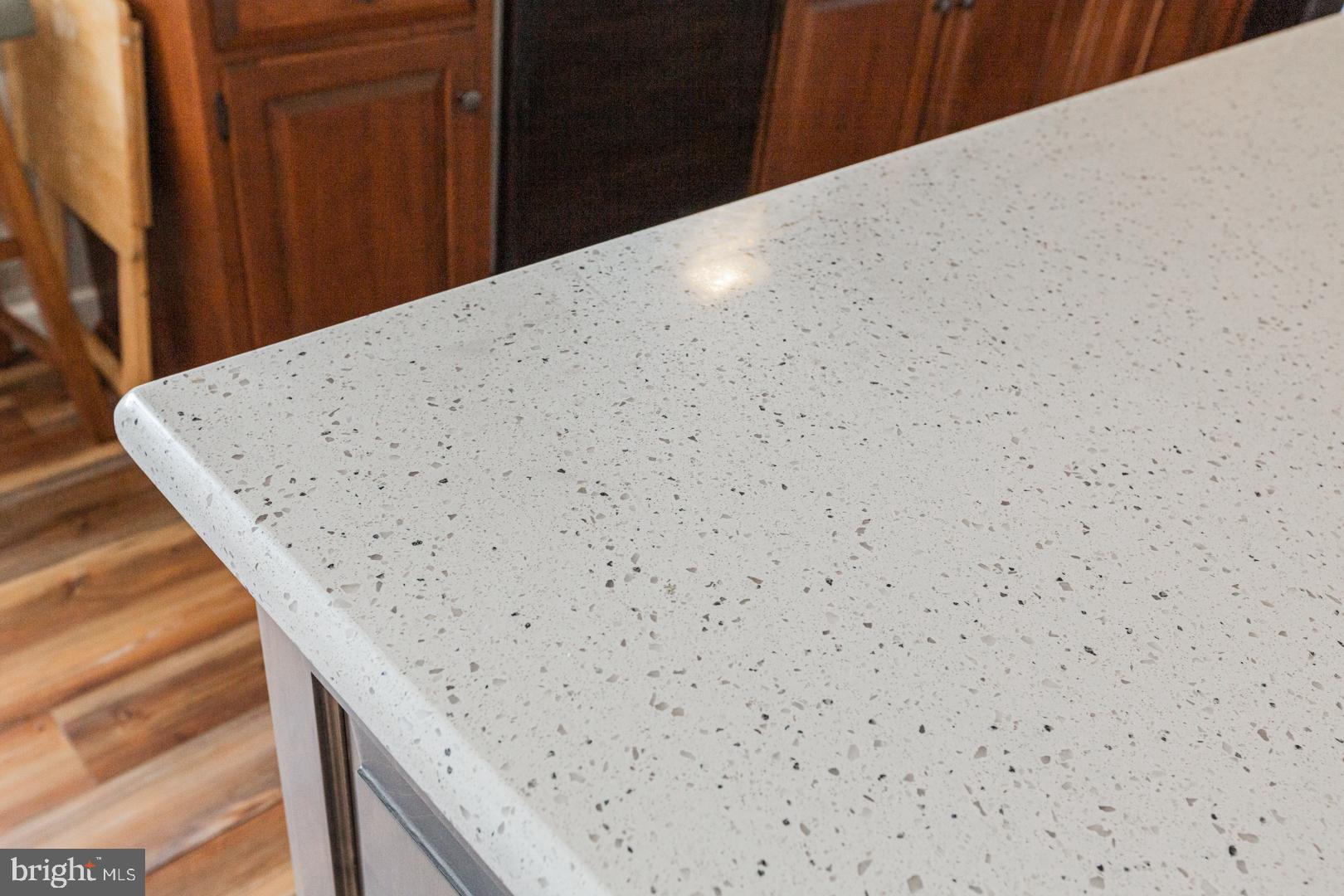 681 Ridgeview Drive Ephrata, PA 17522 - Photo 28 of 71 Quartz Island Top