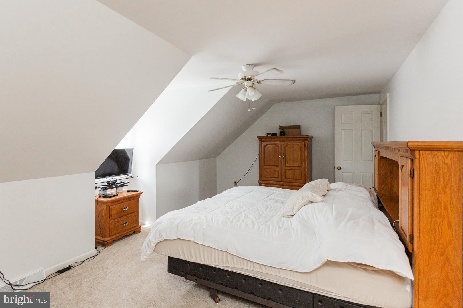 681 Ridgeview Drive Ephrata, PA 17522 - Photo 39 of 71 Primary Bedroom!