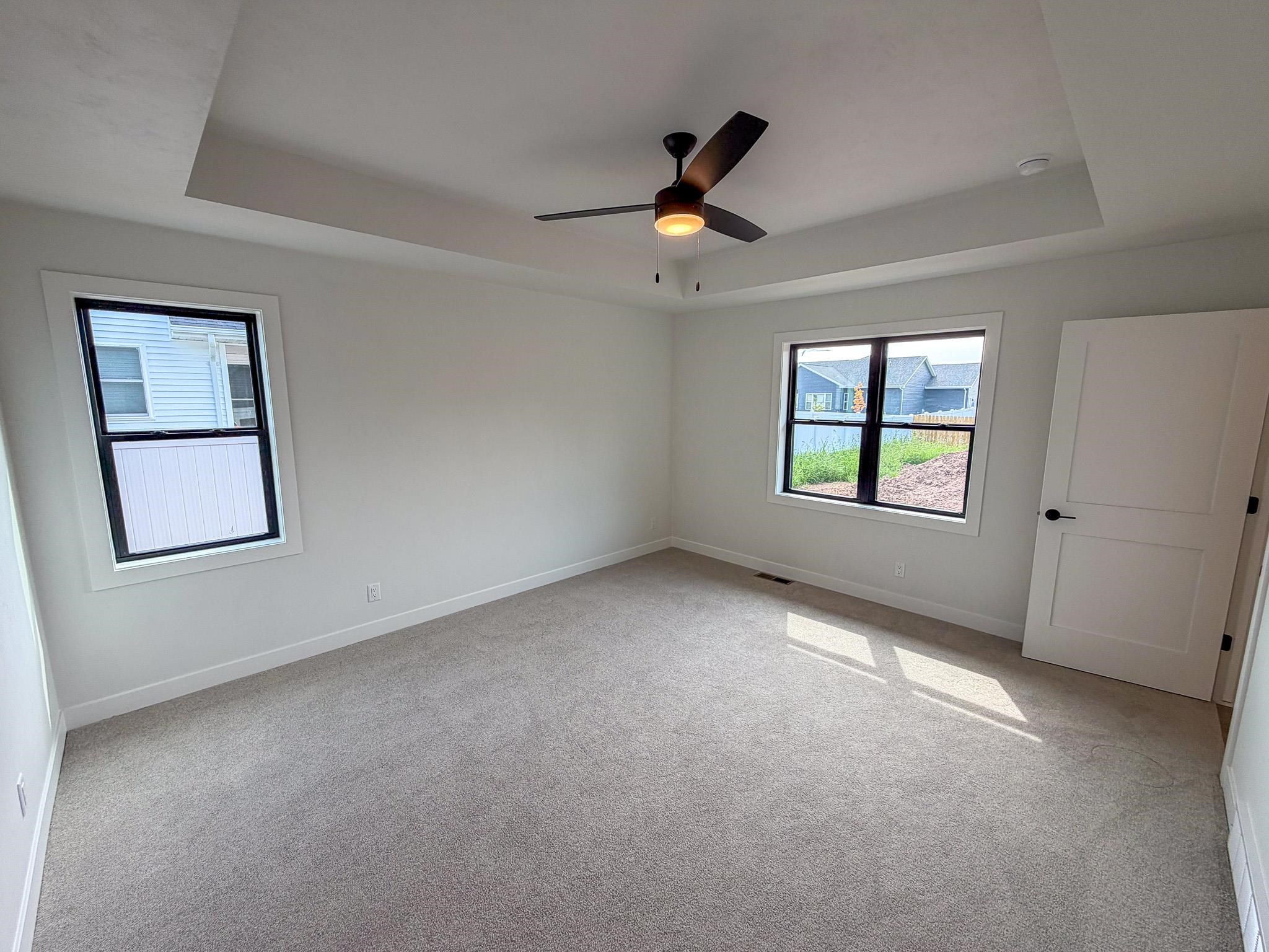 N8891 Killarney Way Menasha, WI 54952 - Photo 16 of 24 Gallery Image 16