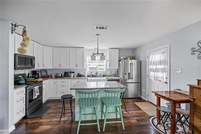 $300,000 | 42386 Don Inman Road, Ponchatoula, LA 70454