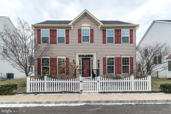 $689,900 | 3688 Christopher Day Road, Doylestown, PA 18902
