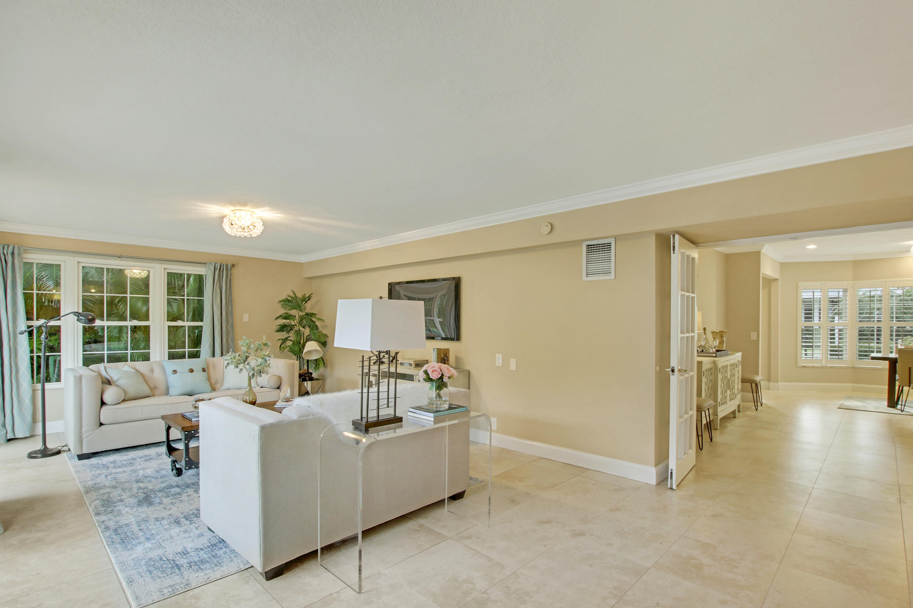 2970 Spanish River Road Boca Raton, FL 33432 - Photo 12 of 33 House2-44