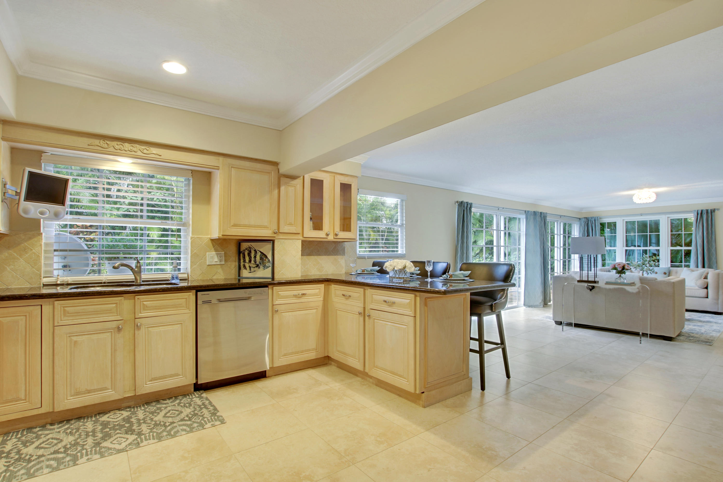 2970 Spanish River Road Boca Raton, FL 33432 - Photo 15 of 33 House2-41