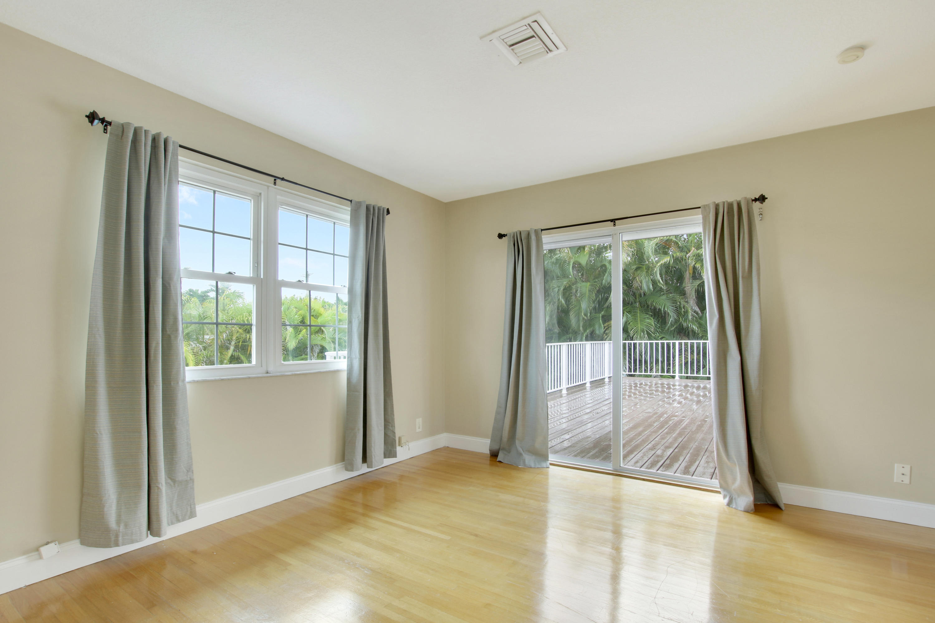 2970 Spanish River Road Boca Raton, FL 33432 - Photo 24 of 33 House2-31