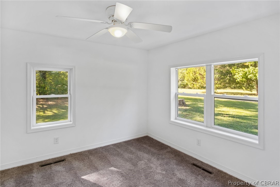 880 Ditchley Road Kilmarnock, VA 22482 - Photo 10 of 32