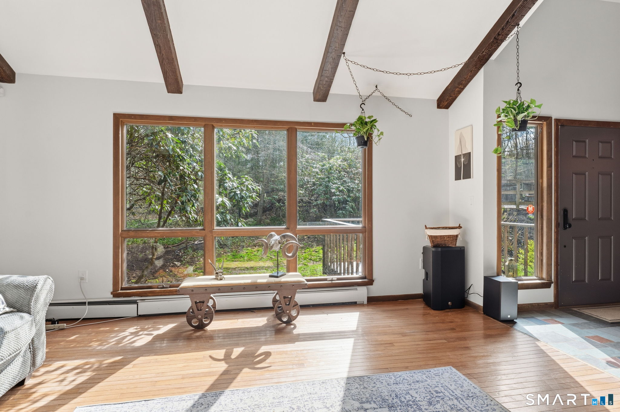 283 Main Street South Bethlehem, CT 06751 - Photo 3 of 35 Sun filled Living room
