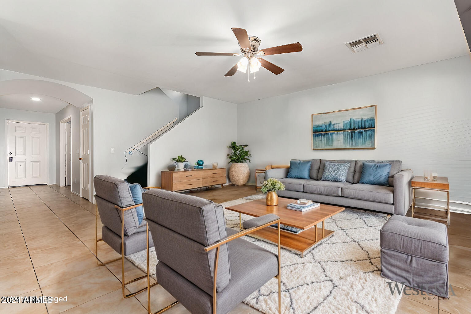 3428 West Fraktur Road Phoenix, AZ 85041 - Photo 7 of 28 Virtual Staging AI - family-room - Novem