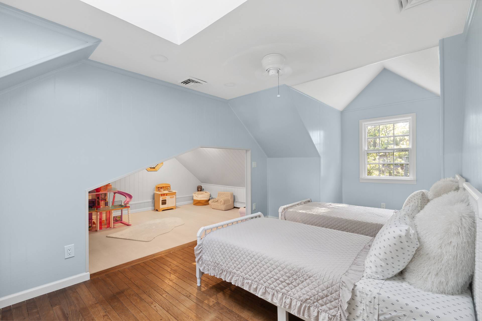 65 Cosdrew Lane East Hampton, NY 11937 - Photo 8 of 13