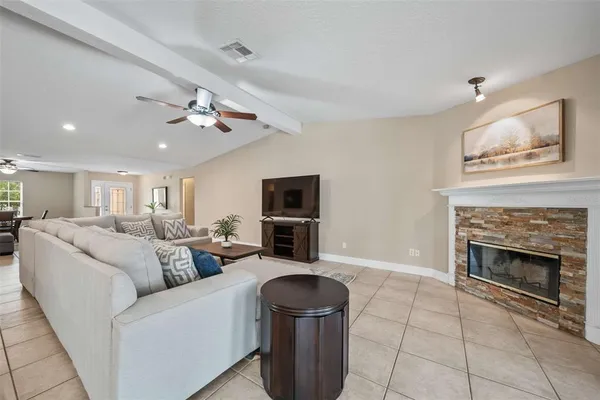 $3,100 | 11 Riviera Estates Court, Palm Coast, FL 32164