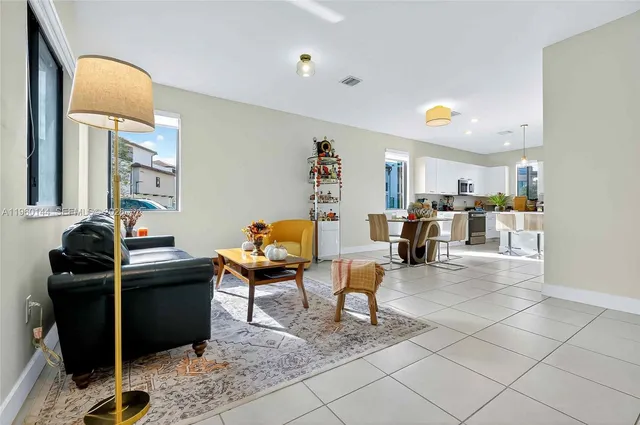 $840,000 | 4426 Northwest 83rd Street, Doral, FL 33122