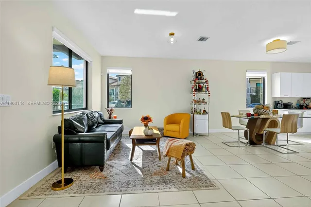 $840,000 | 4426 Northwest 83rd Street, Doral, FL 33122