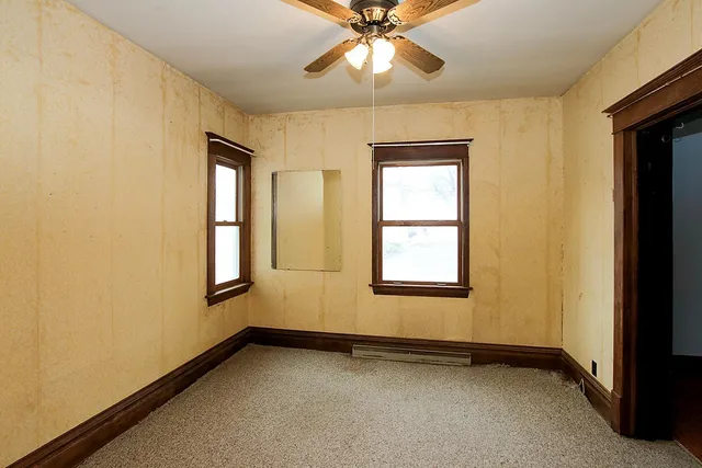 $229,000 | 321 Highway 7, Hutchinson, MN 55350