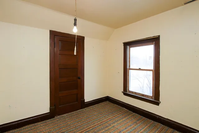 $229,000 | 321 Highway 7, Hutchinson, MN 55350