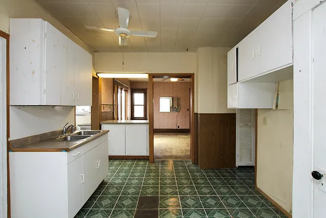 $229,000 | 321 Highway 7, Hutchinson, MN 55350