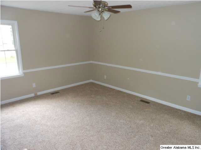 917 Hilton Road Anniston, AL 36207 - Photo 6 of 9