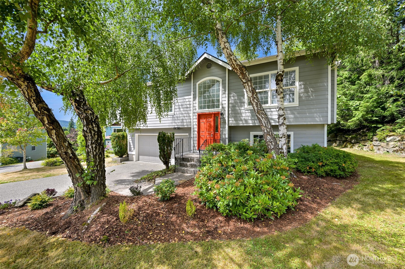 1999 Governor Road Bellingham, WA 98229 - Photo 1 of 38 Gallery Image 1