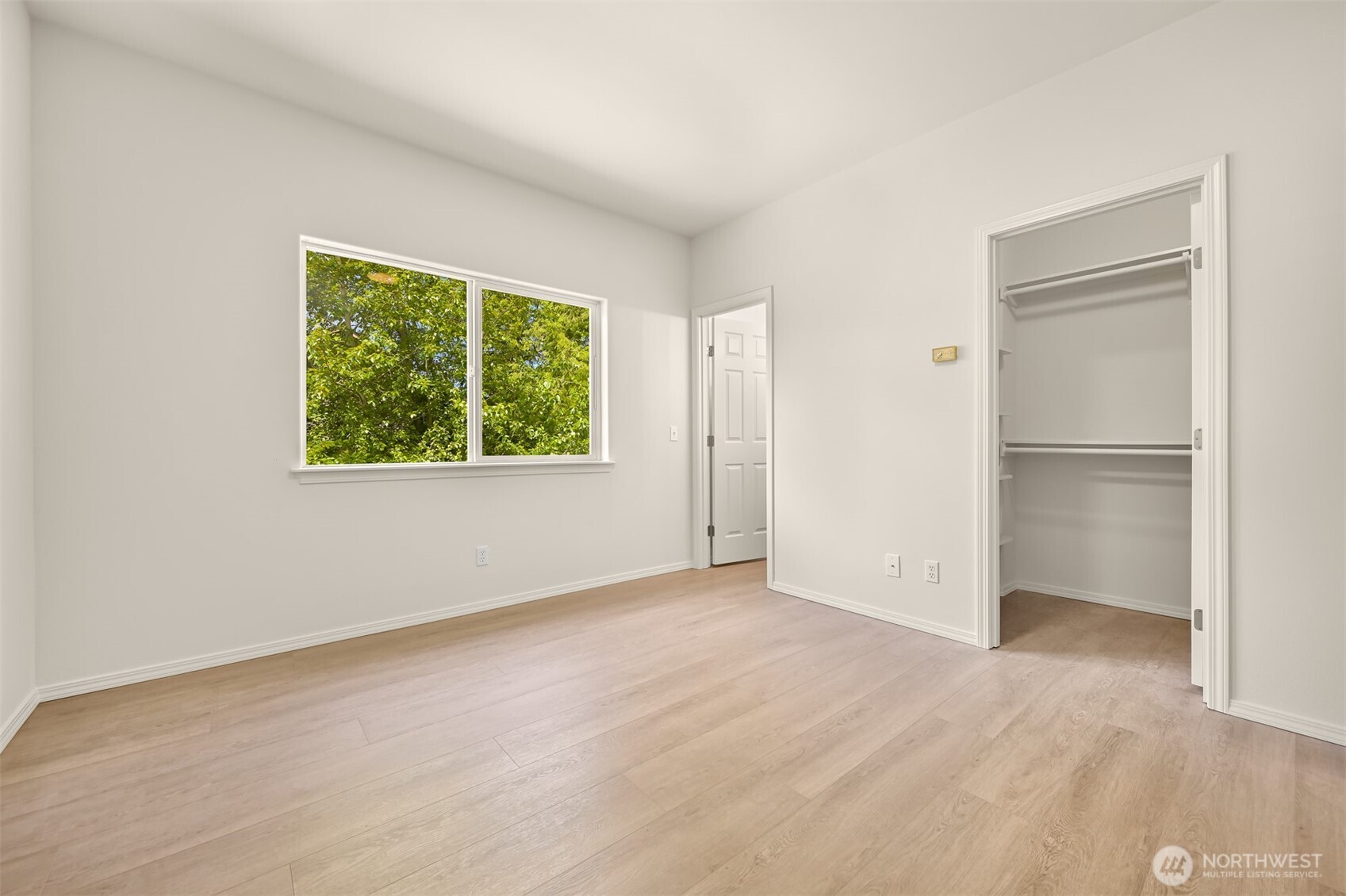1999 Governor Road Bellingham, WA 98229 - Photo 18 of 38 Gallery Image 18