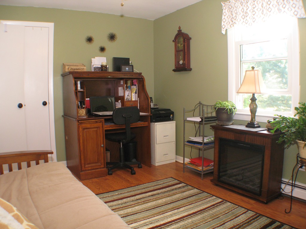 43 Roberta Road Blackstone, MA 01504 - Photo 13 of 30 Gallery Image 13