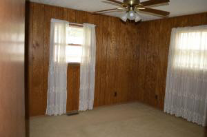 3773 Tunnelton Road Bedford, IN 47421 - Photo 9 of 21
