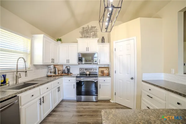 $1,900 | 1520 Walker Pl Boulevard, Copperas Cove, TX 76522