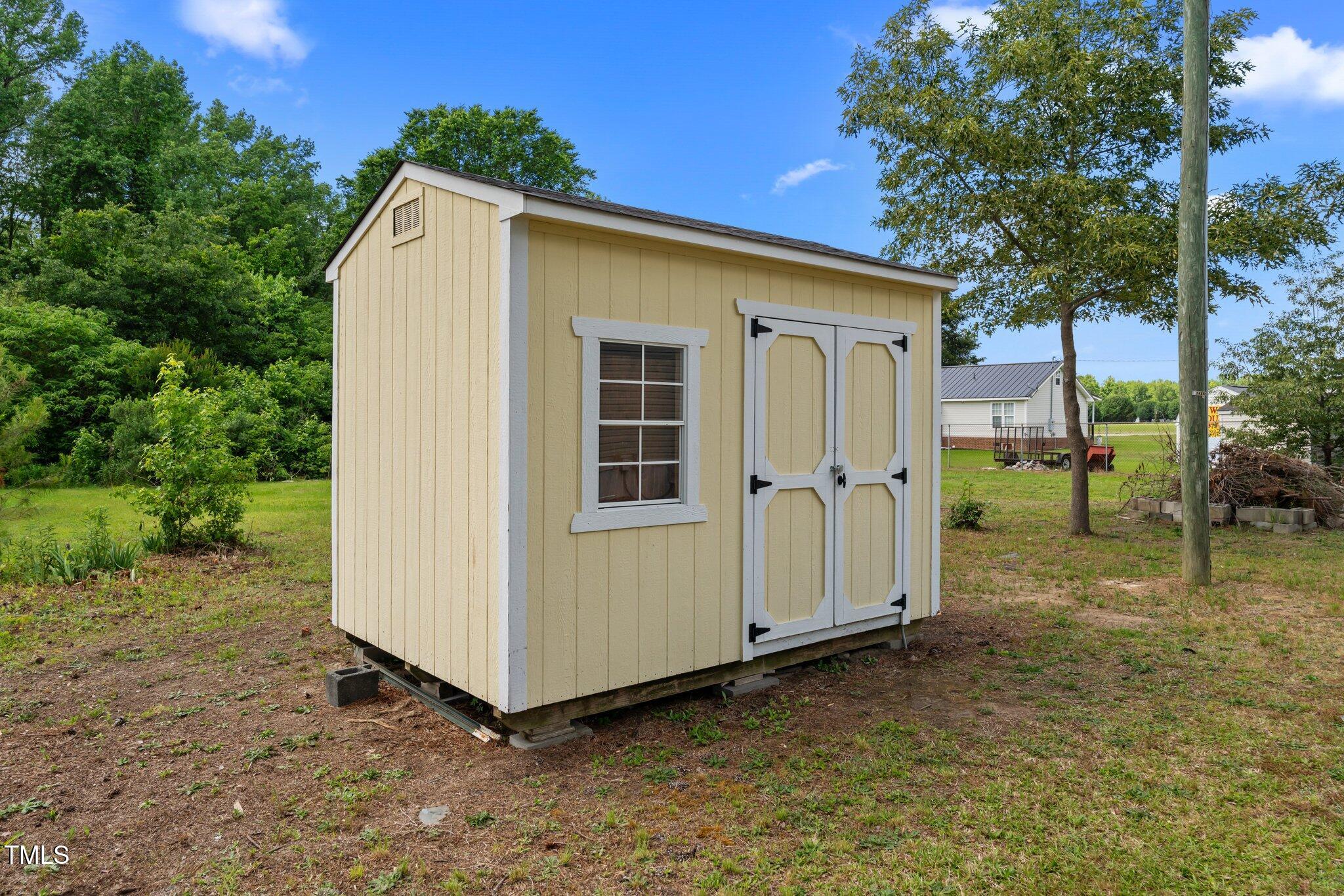 596 Lane Road Dunn, NC 28334 - Photo 23 of 35 31-web-or-mls-DSC07788