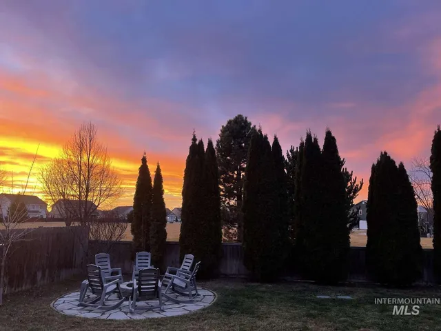 $615,000 | 5265 North Diamond Creek Avenue, Meridian, ID 83646