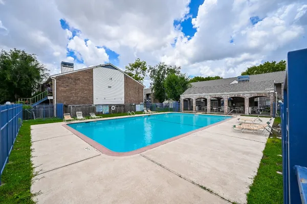 $1,000 | 3900 Woodchase Drive, Unit 86, Houston, TX 77042