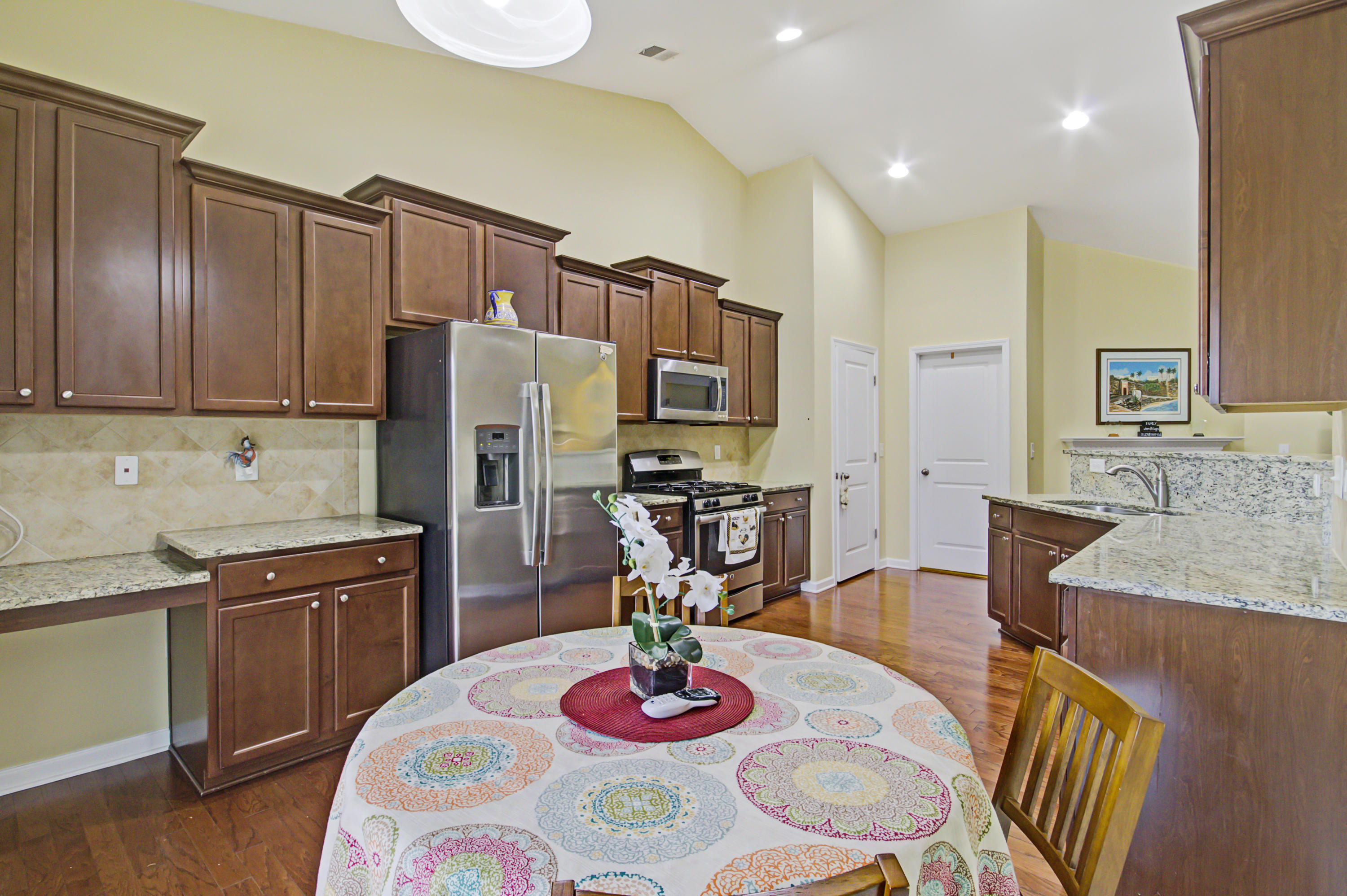 310 Beautyberry Road Summerville, SC 29486 - Photo 11 of 29 IMG_6131_2_3