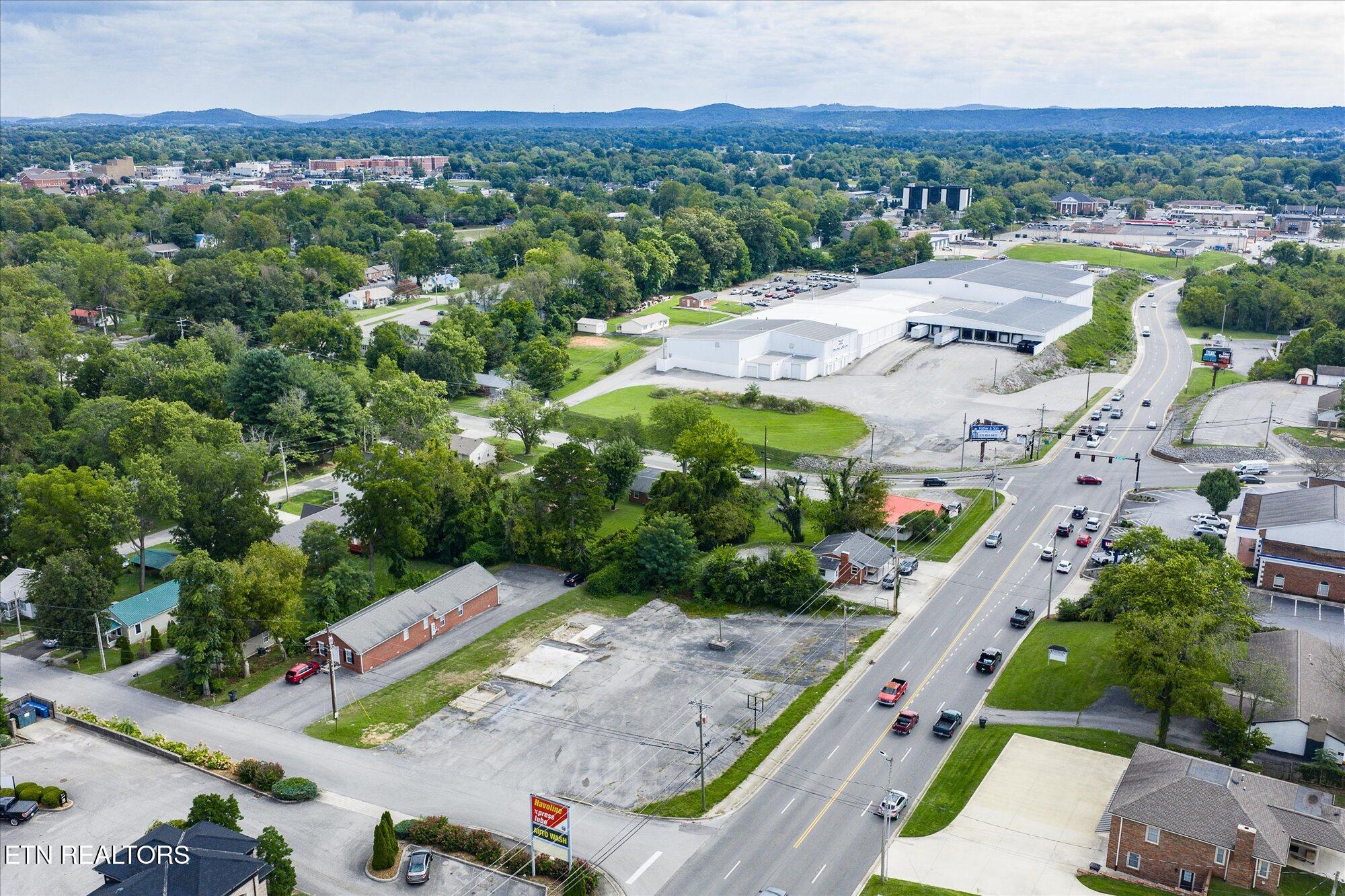 19-39 W Jackson AVe_109_TNPC