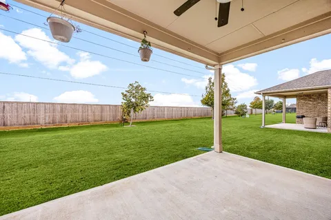 a view of outdoor space yard and front view of a house