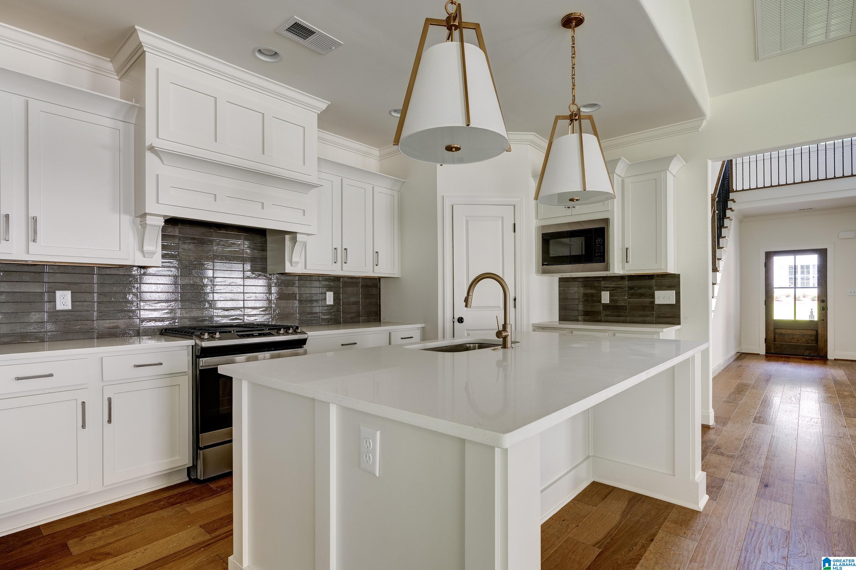 318 Kinross Circle Pelham, AL 35124 - Photo 15 of 52