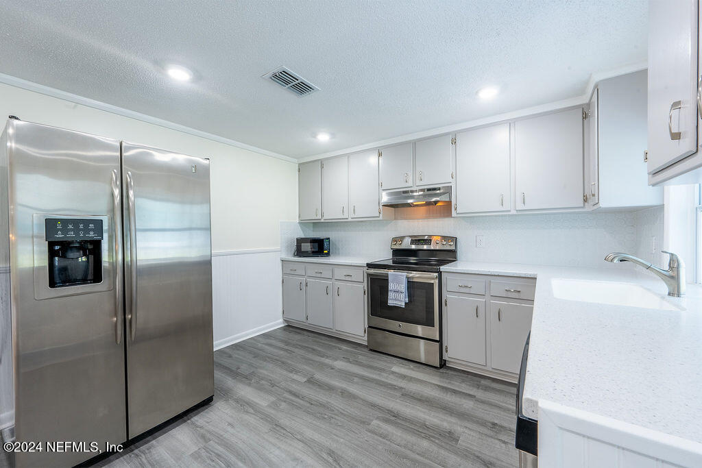 13002 Lanier Road Jacksonville, FL 32226 - Photo 10 of 44 DSC_8291-HDR