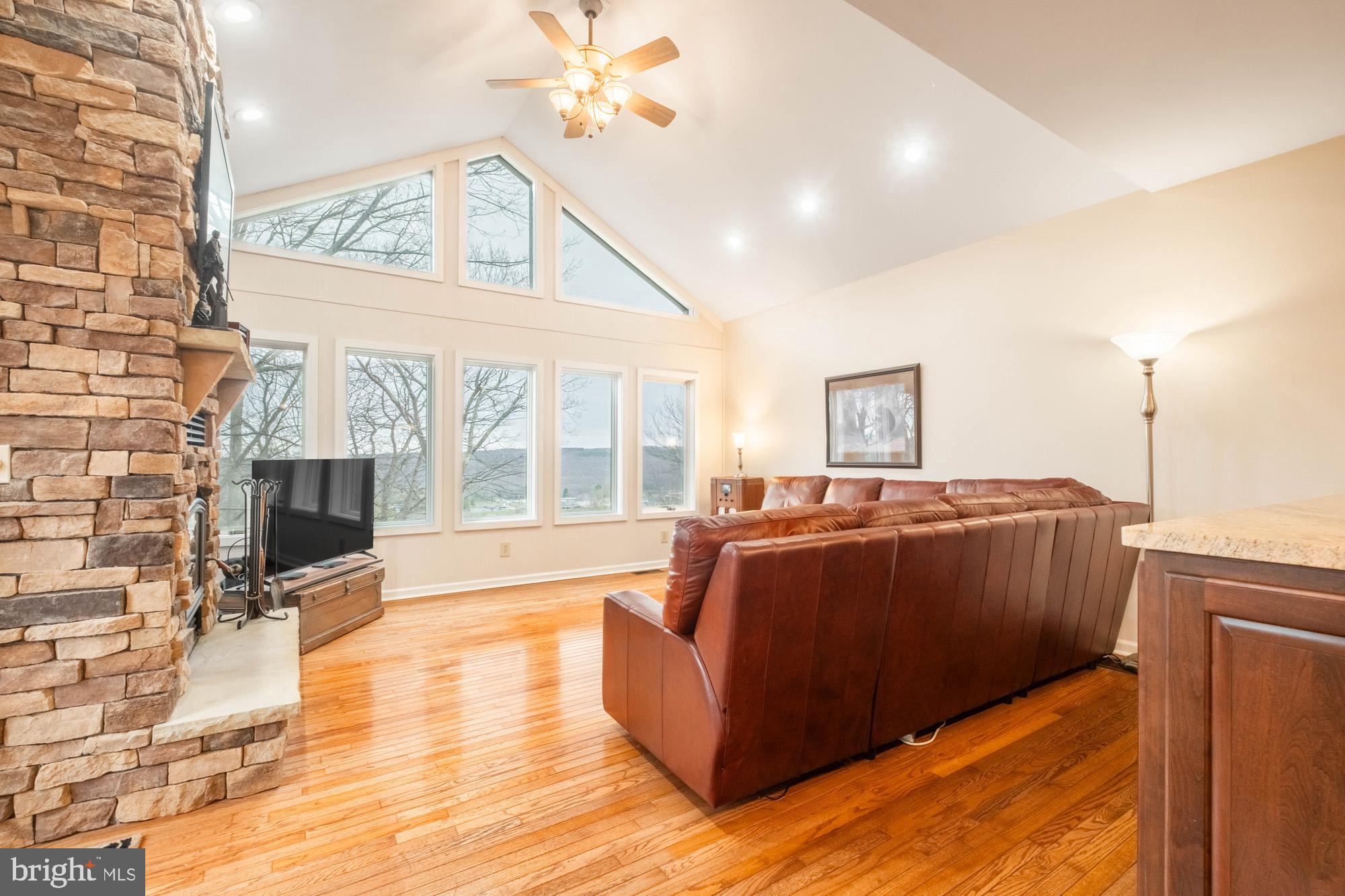 790 Sunset Ridge Drive McHenry, MD 21541 - Photo 19 of 74