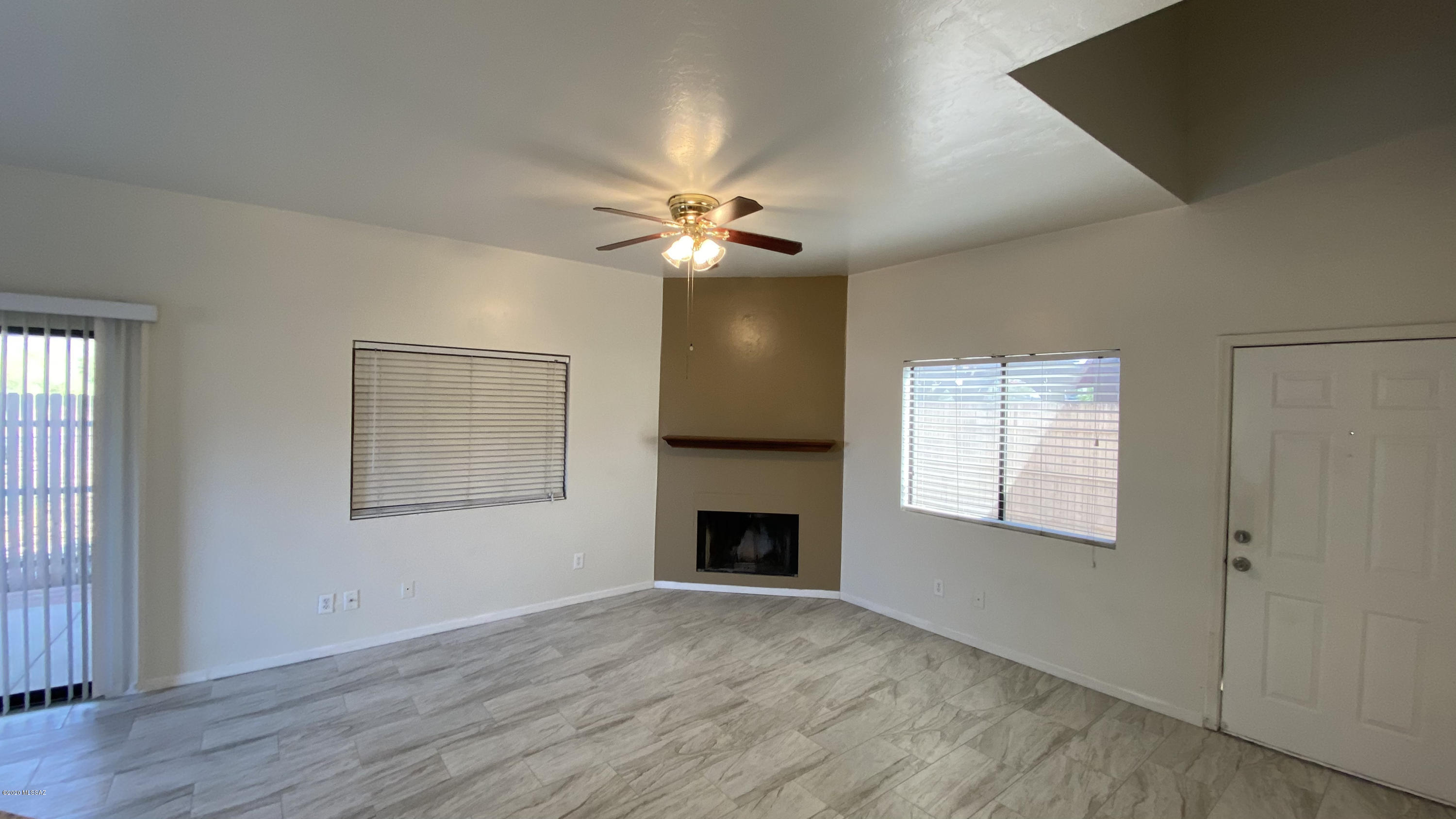 838 West Thurber Road Tucson, AZ 85705 - Photo 5 of 24