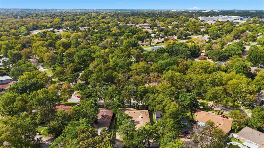 5940 Hunters View Lane Dallas, TX 75232 - Photo 20 of 24 Aerial perspective of suburban area
