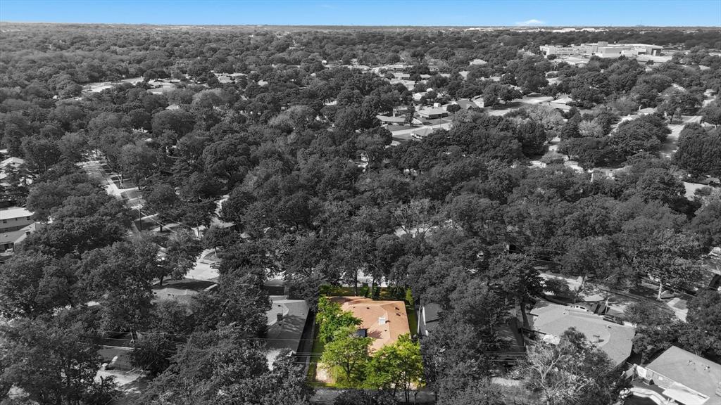 5940 Hunters View Lane Dallas, TX 75232 - Photo 23 of 24 Drone / aerial view