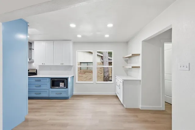 $388,900 | 5940 Hunters View Lane, Dallas, TX 75232