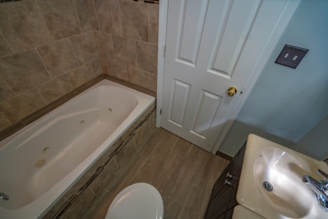 5143 Ridge Avenue Hillside, IL 60162 - Photo 14 of 17