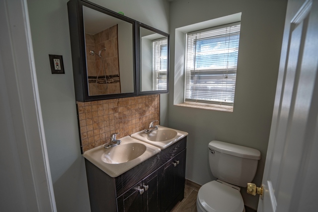 5143 Ridge Avenue Hillside, IL 60162 - Photo 15 of 17