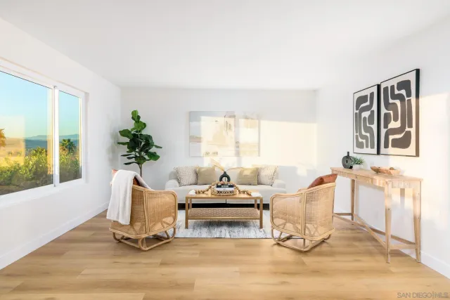 $425,000 | 3606 Vista Rey, Unit 9, Oceanside, CA 92057