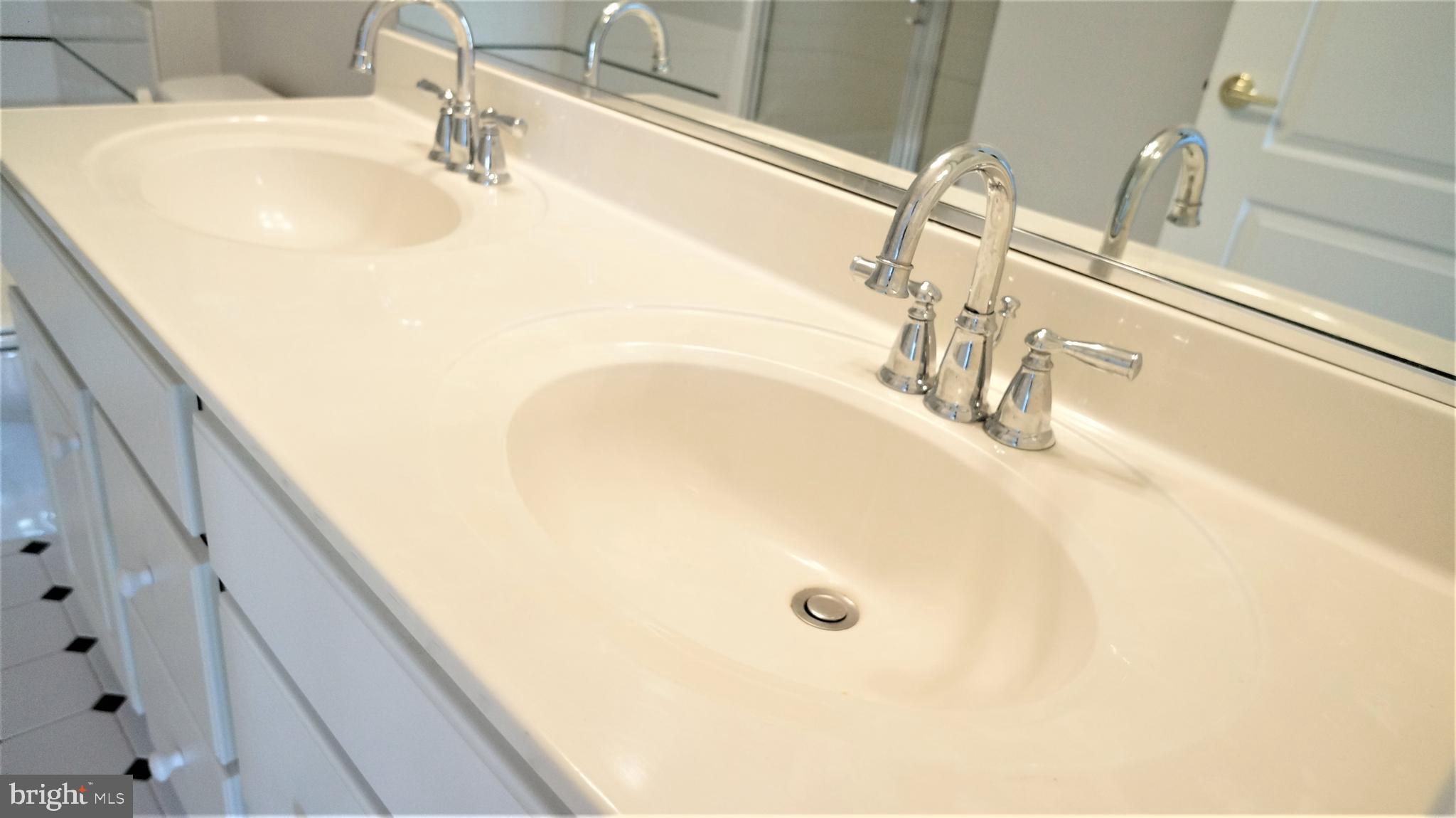 12195 Abington Hall Place, Unit 201 Reston, VA 20190 - Photo 28 of 38