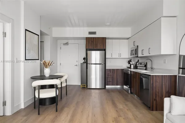 $2,499 | 2479 Northeast 192 Street, Unit 206, Miami, FL 33180