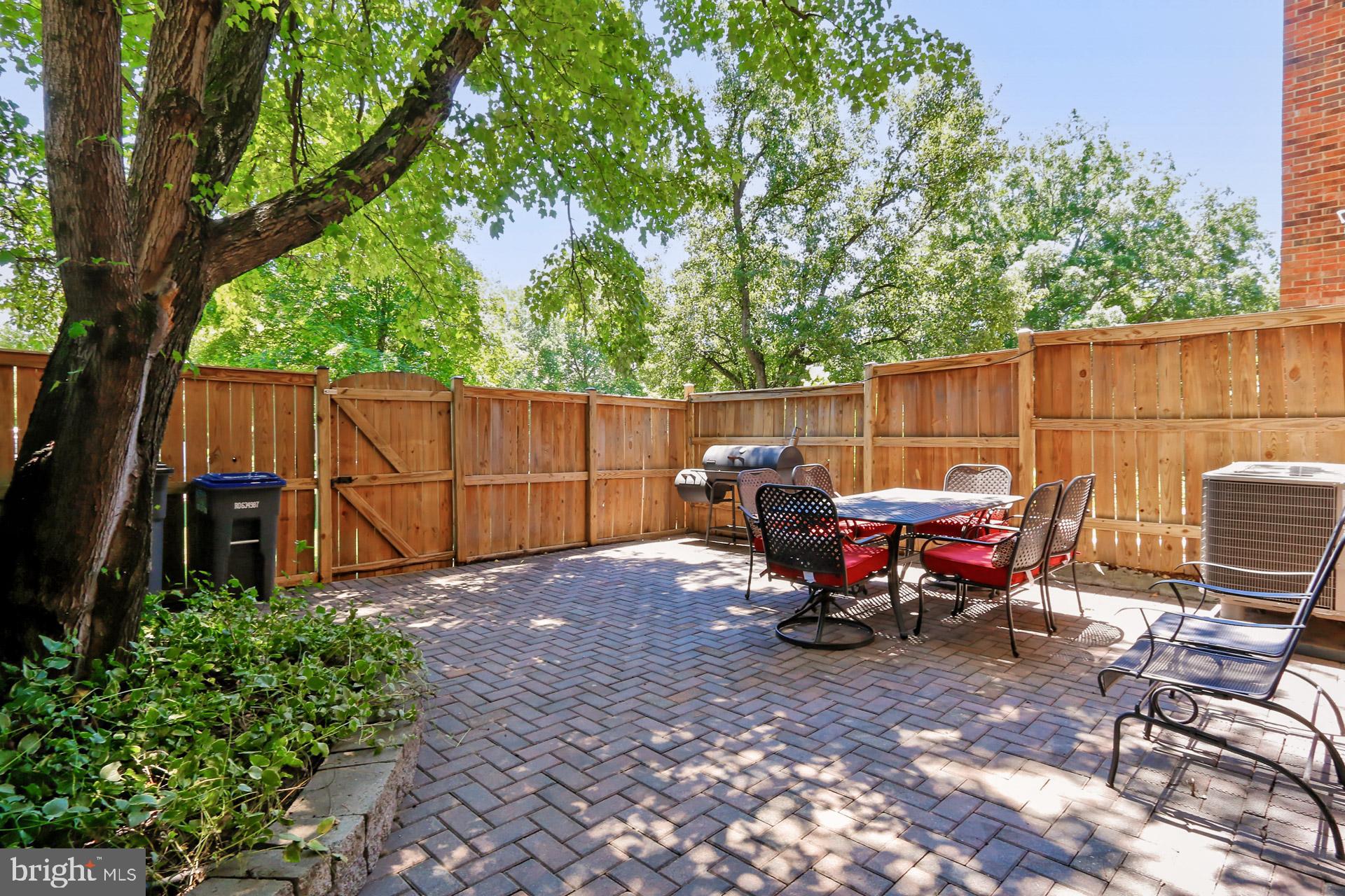 8134 Sleepy View Lane Springfield, VA 22153 - Photo 26 of 28 Relaxing back yard.